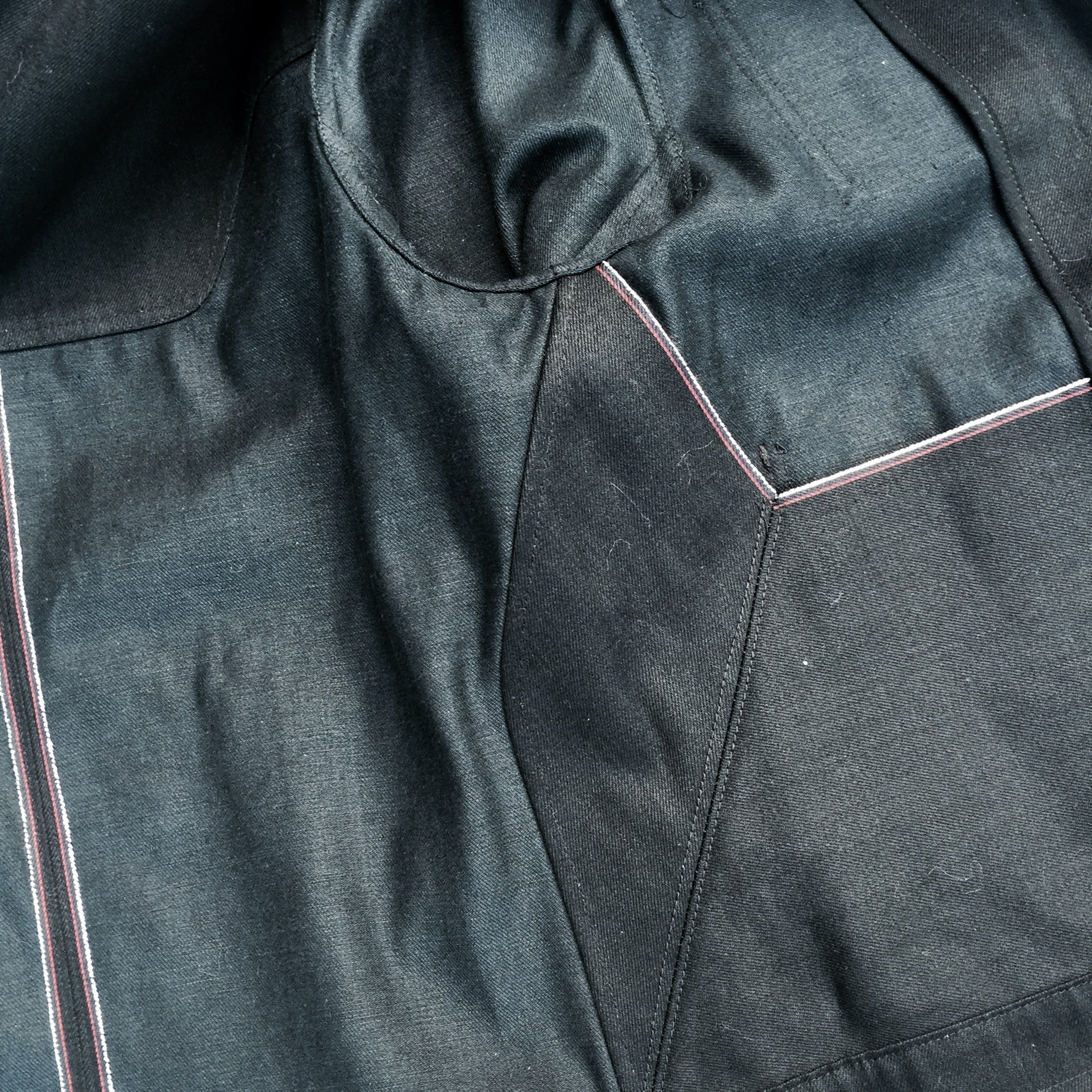 THE RAW DENIM JACKET