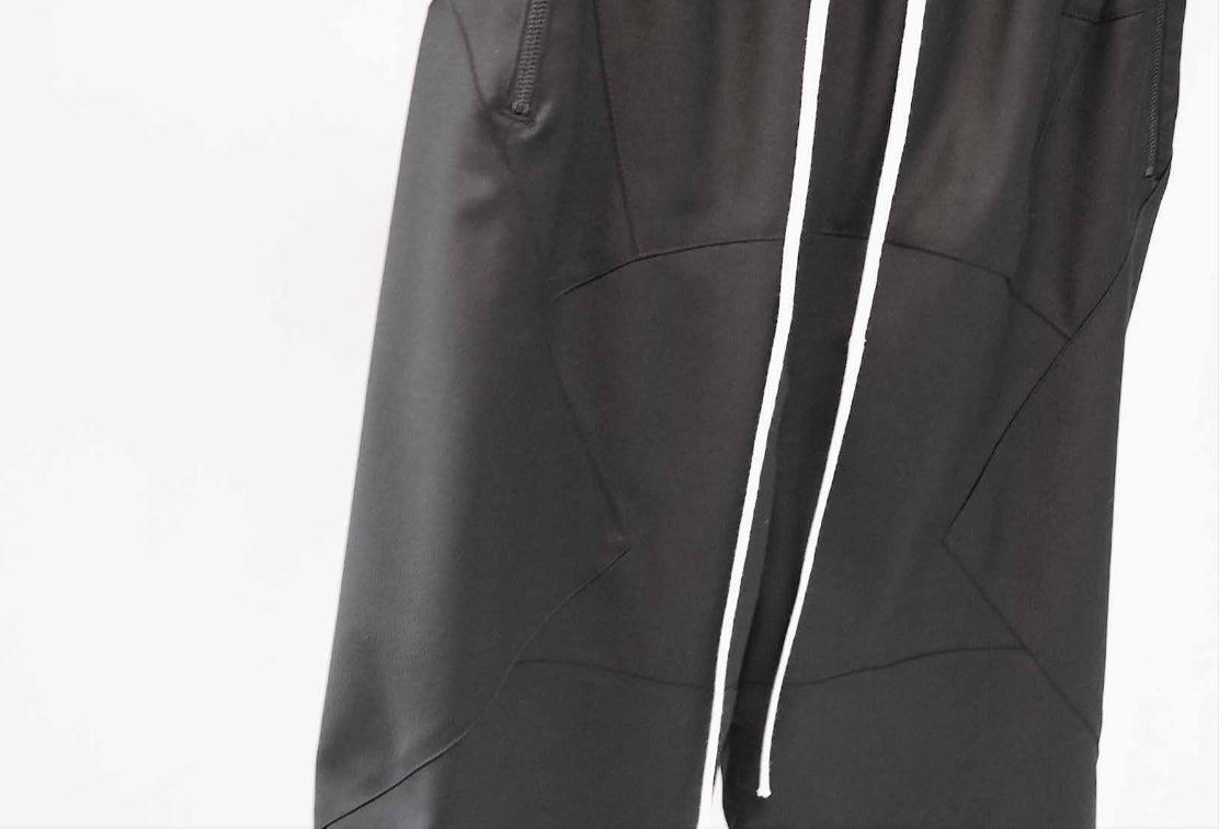 THE SUPER 120S SHORTS